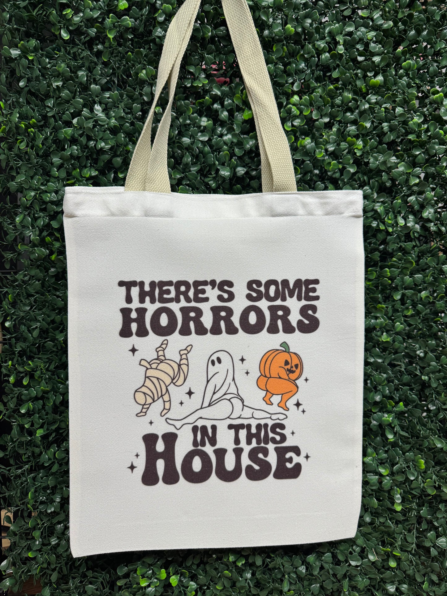 There’s some Horrors in this House tote bag