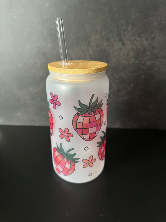 retro cutsey disco strawberry cup 🍓 🪩
